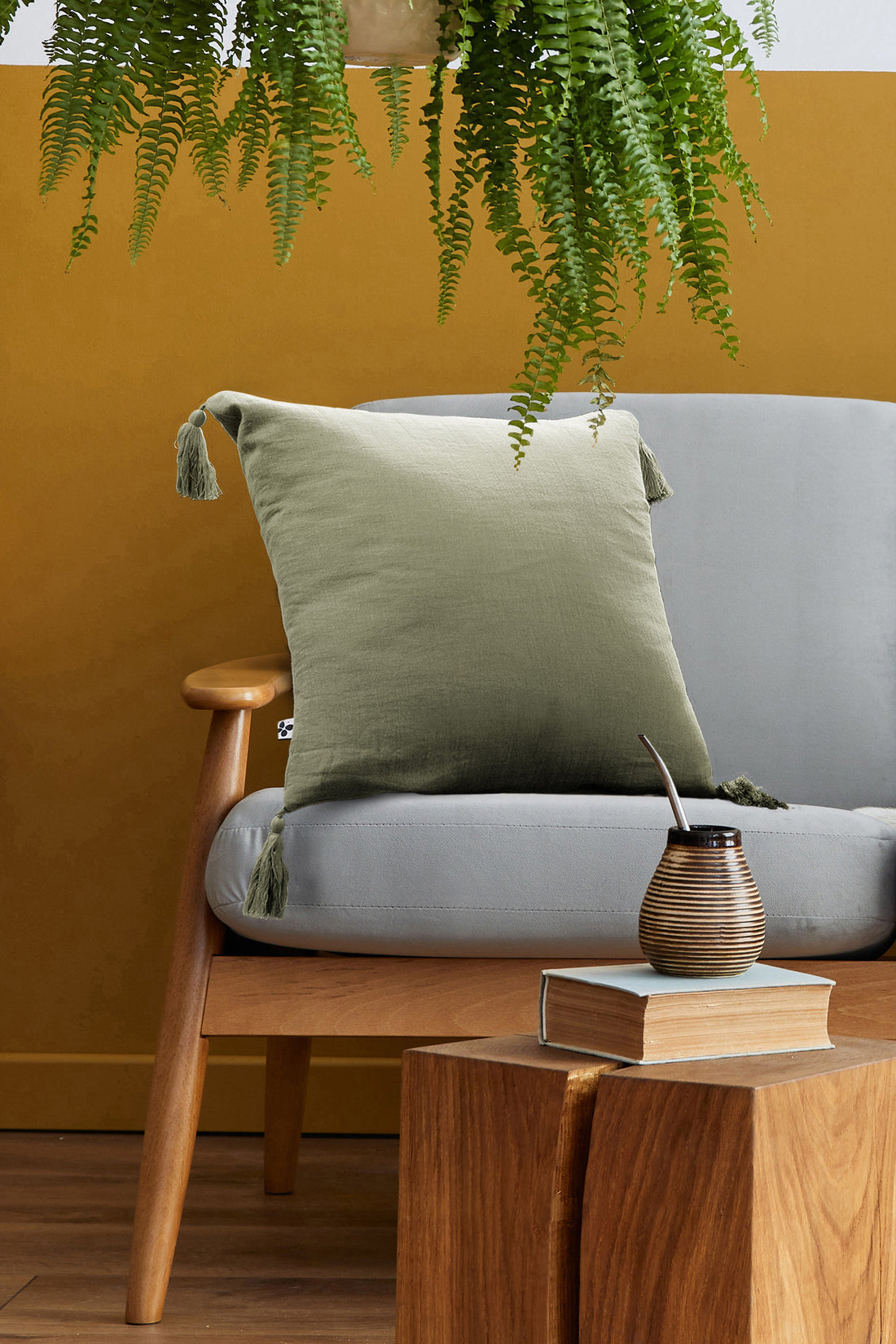 Cojín Gaia Khaki