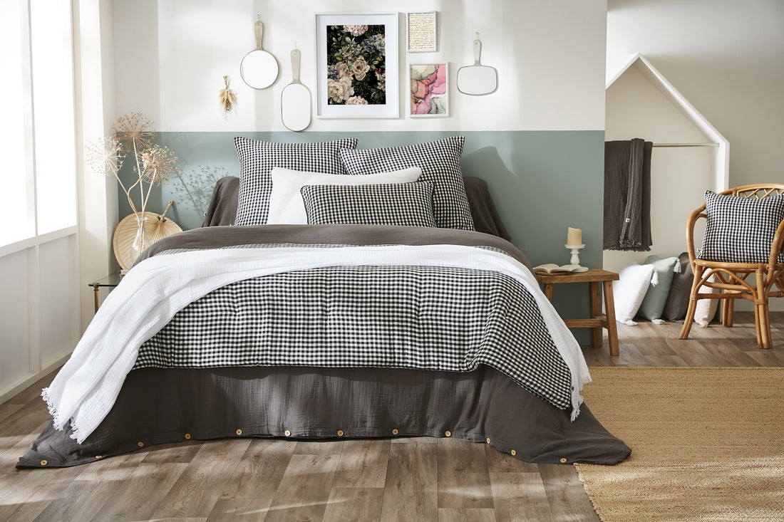 Cojín Gaia Vichy Negro