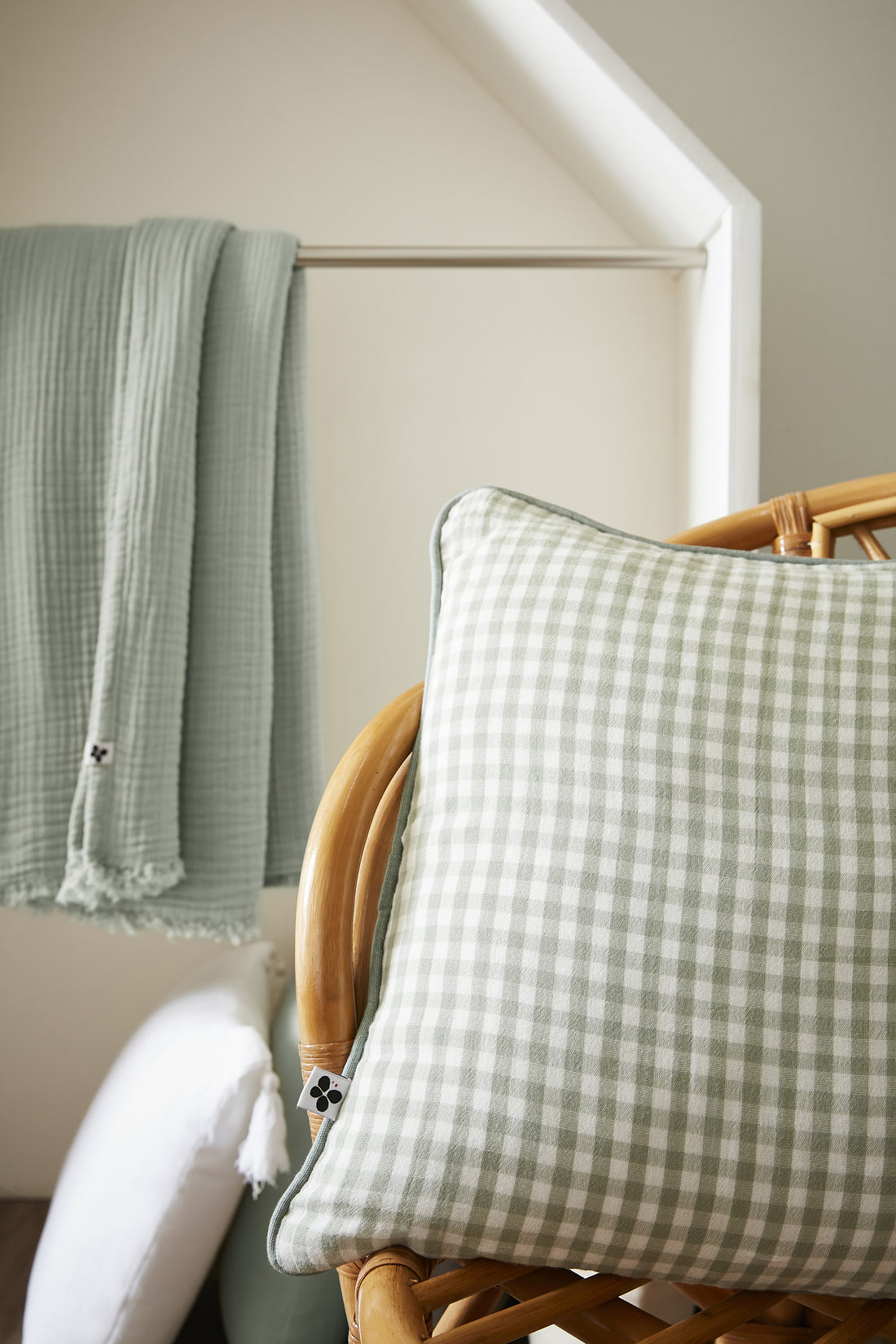 Cojín Gaia Vicky Eucalipto