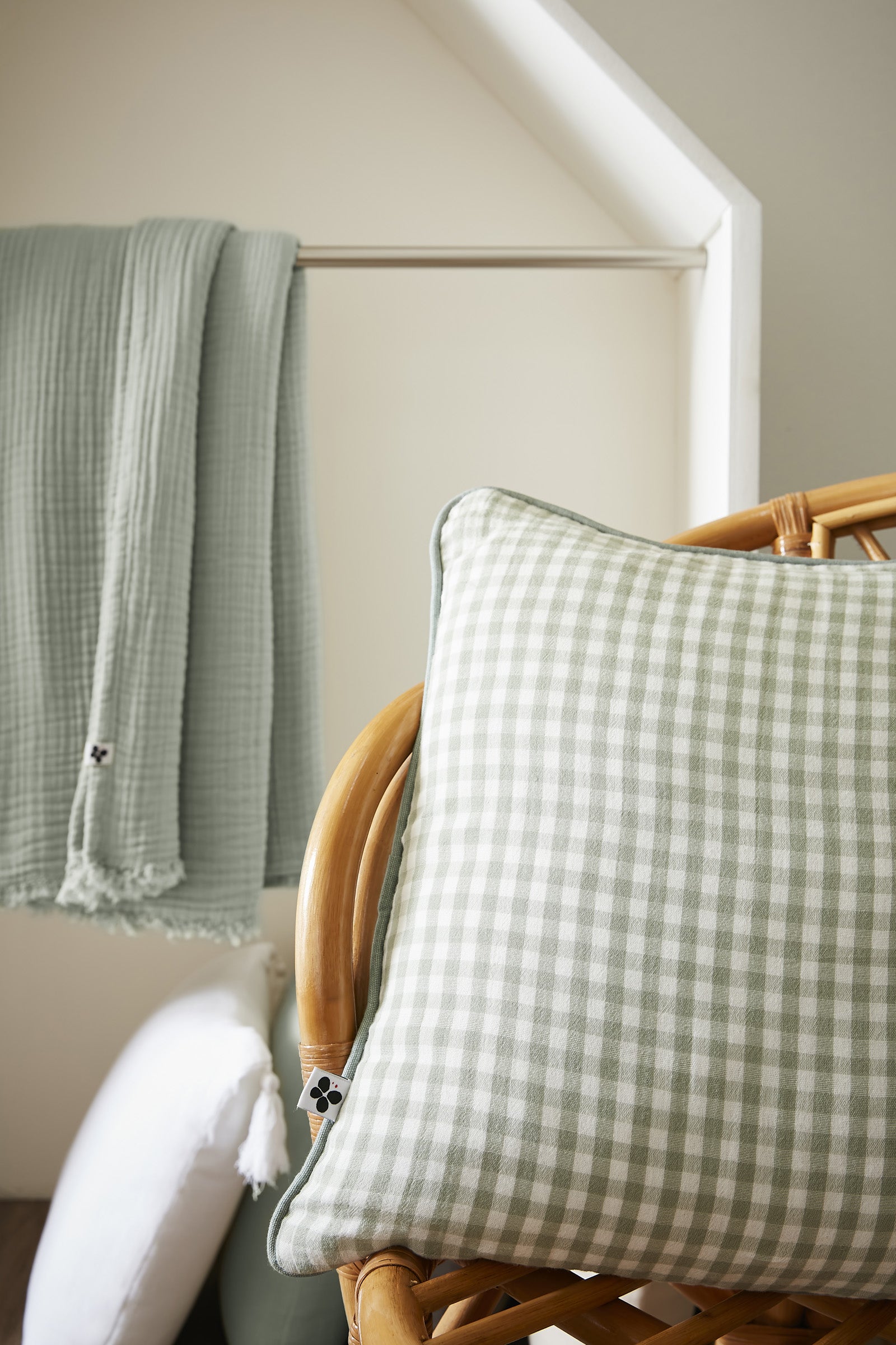 Cojín Gaia Vicky Eucalipto